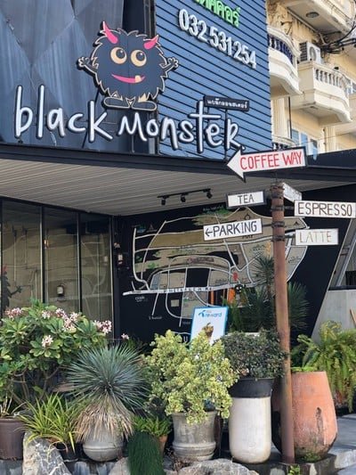 Black Monster Cafe,ร้านคาเฟ่Black Monster Cafe,ร้านคาเฟ่หัวหิน