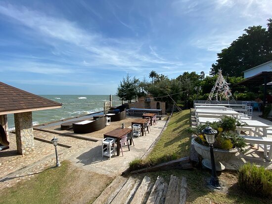 ร้าน Laciana by the sea