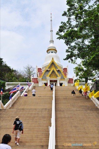 หาดเขาตะเกียบ